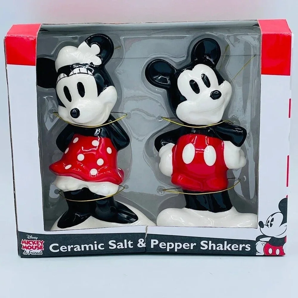 Brand new! Disney Mickey & Minnie Mouse classic ceramic salt & pepper shakers *